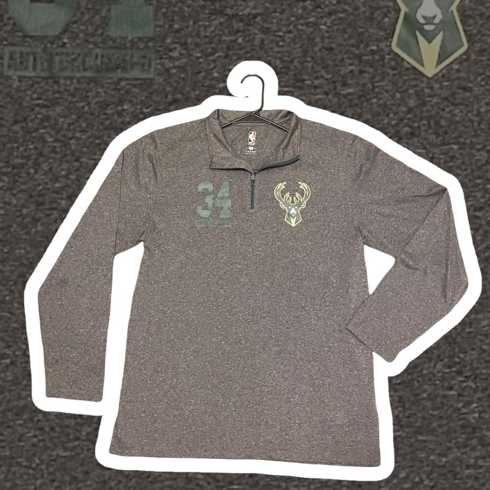 Milwaukee Bucks Long Sleeve Mens